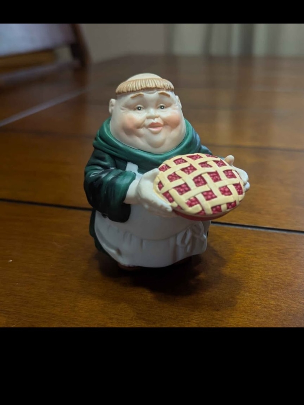 Department 56 - Merry Makers - Simon The Pieman